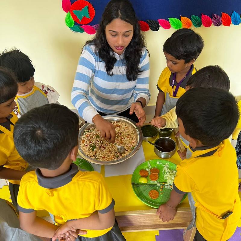 Shapes learning activity for preschool kids